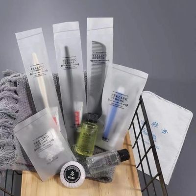 5 Star Hotel Amenities Sets With Shower Cap / Shaver / Sewing Kit